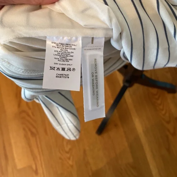 Ann Taylor faux wrap dress - Picture 4 of 5